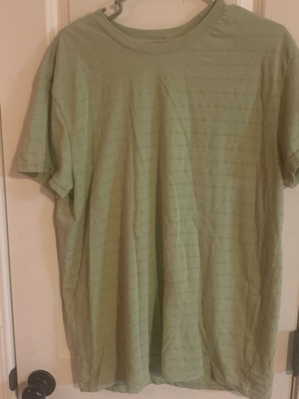 Goodfellow & Co Light Green Short Sleeve Crewneck Tee